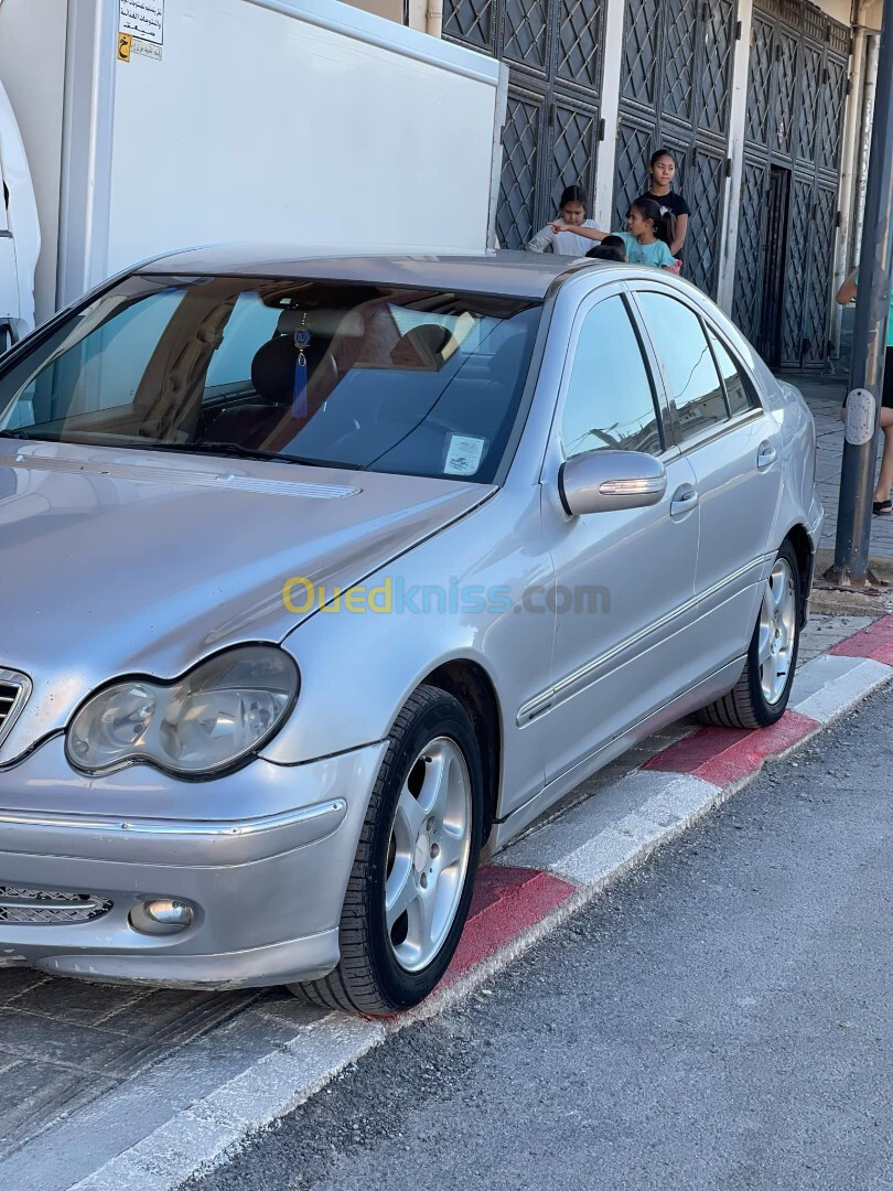 Mercedes Classe C 2000 220 avantgarde