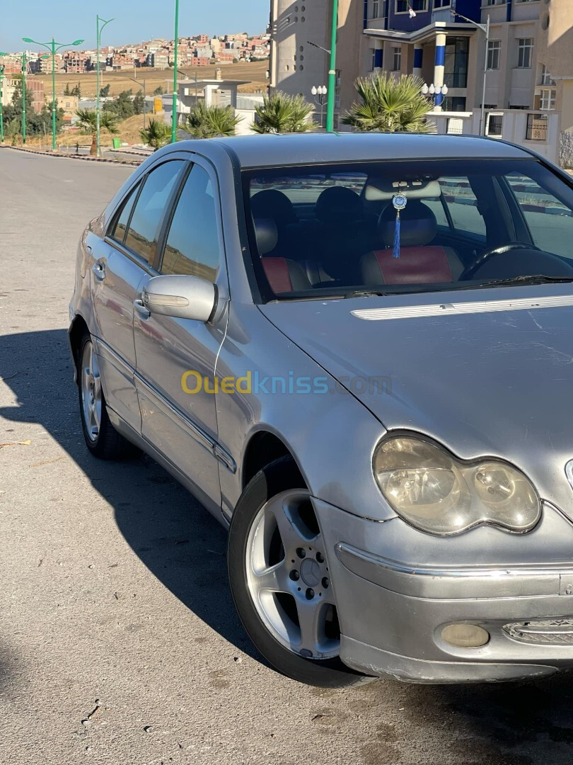 Mercedes Classe C 2000 Avant Gard