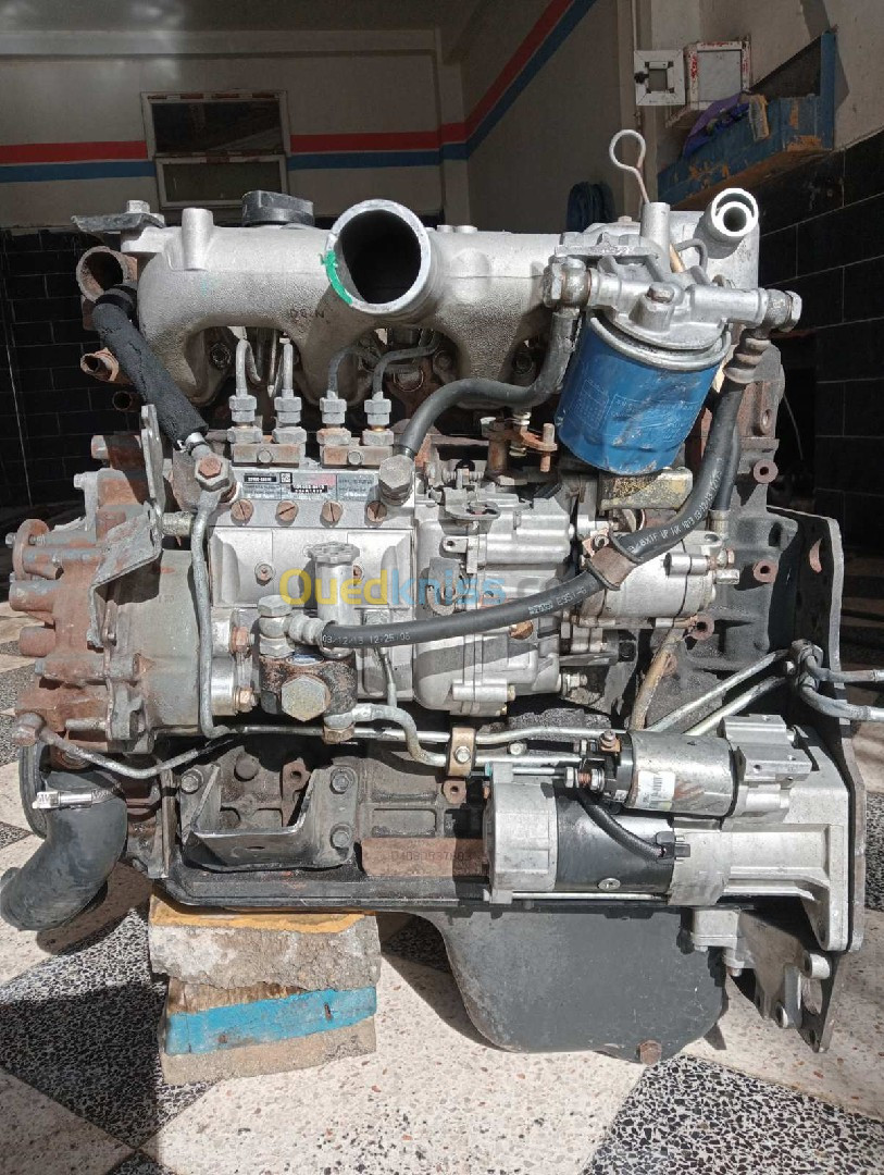 Moteur Hyundai HD72 hd78 conti  turbo caass