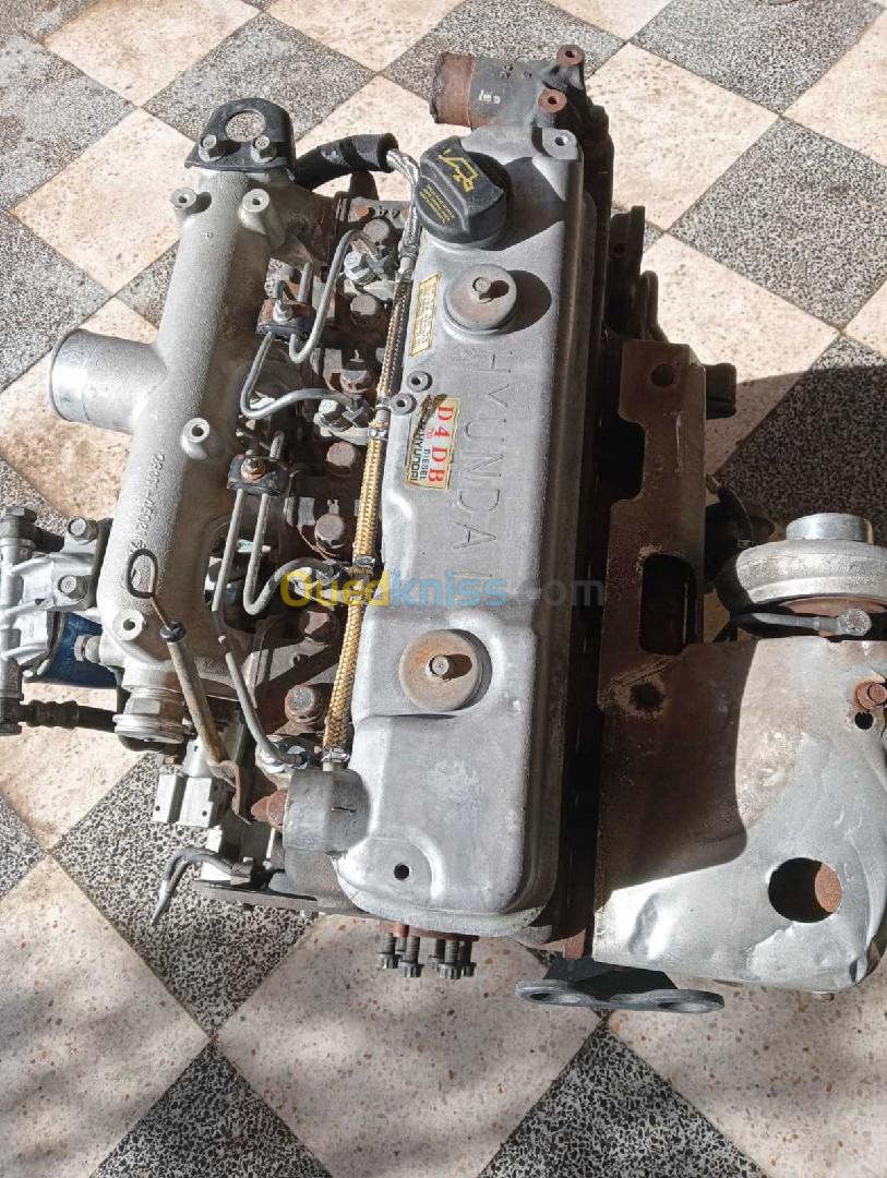 Moteur Hyundai HD72 hd78 conti  turbo caass