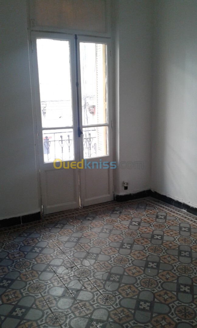 Location Appartement F4 Alger Alger centre