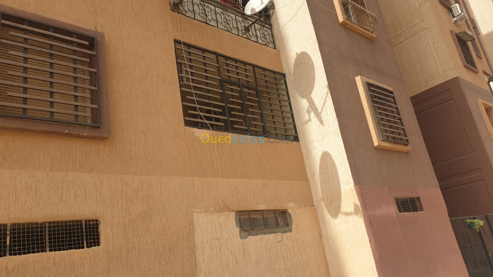 Location Appartement F4 Tipaza Kolea