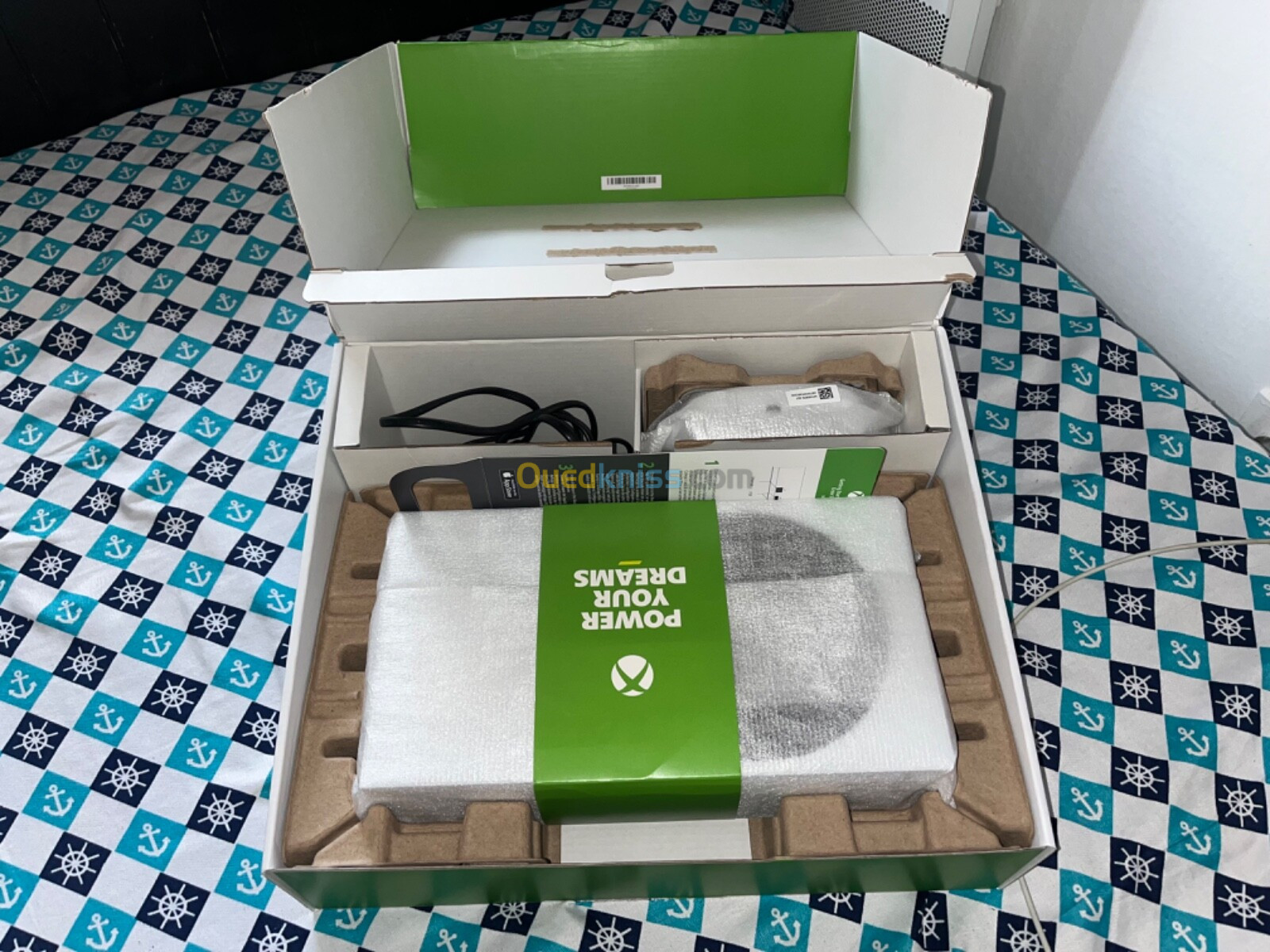 Xbox series S 512 gb + Code minecraft