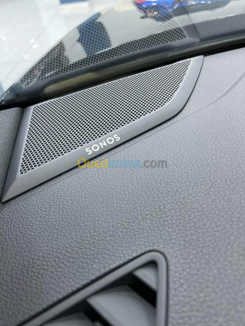 Audi Q3 Sportback 2023 S-LINE