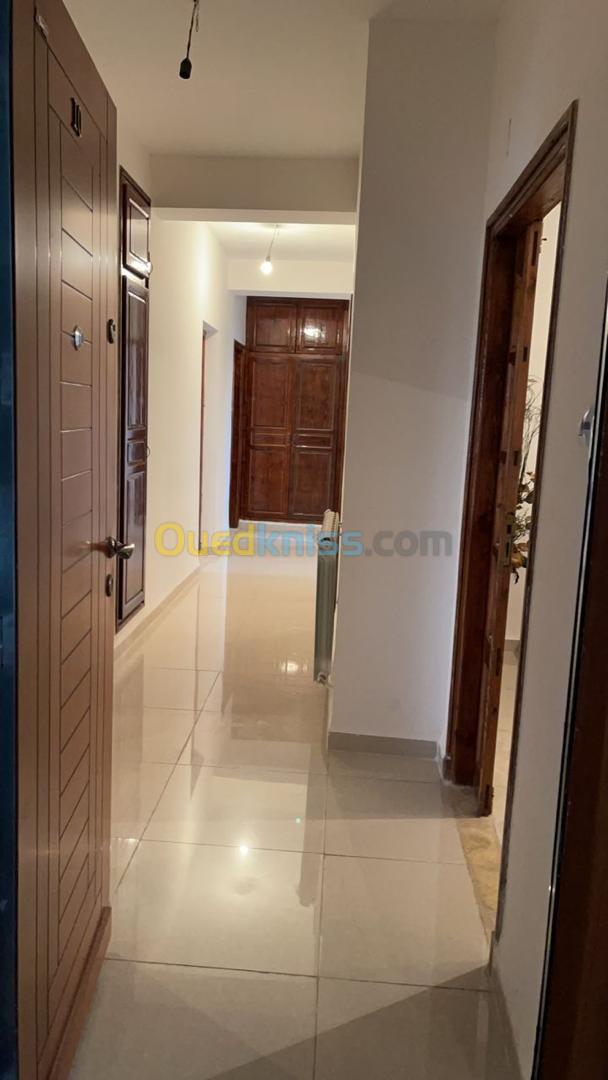 Location Appartement F5 Alger Zeralda