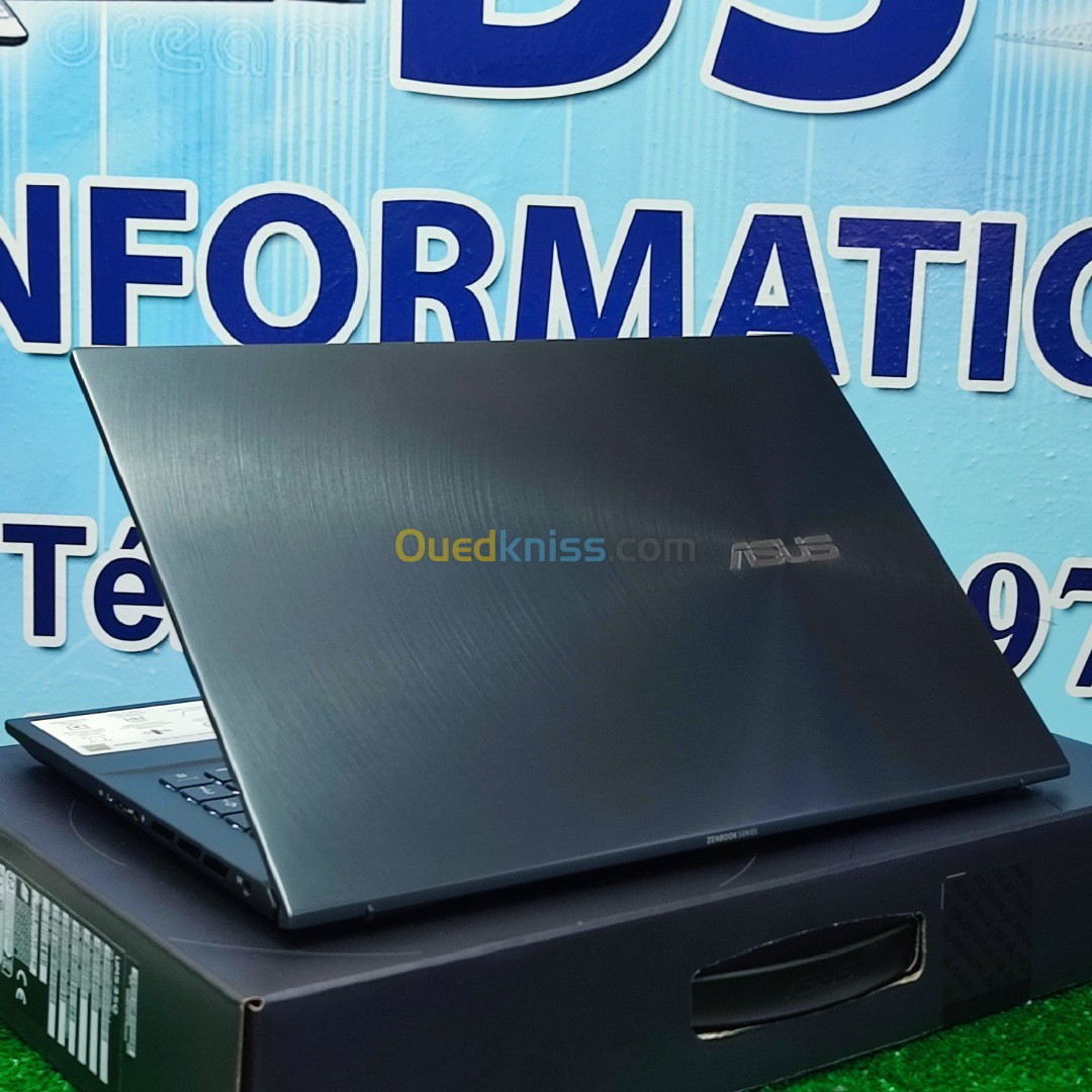 ASUS ZENBOOK UM535Q OLED Ryzen 7 5800H 16GO RAM 512 SSD 15.6 FHD OLED JAMAIS UTILISÉ 