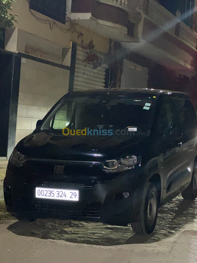 Fiat Doblo 2024 Italien