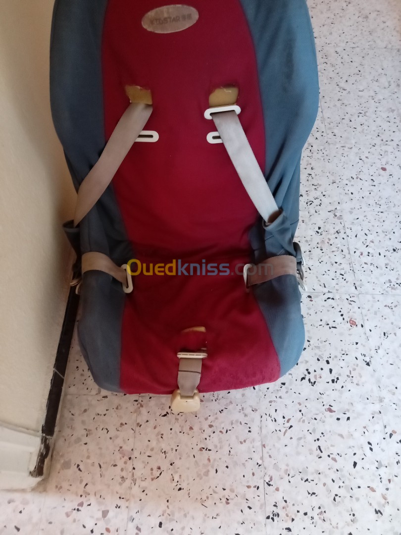 Siège auto bébé