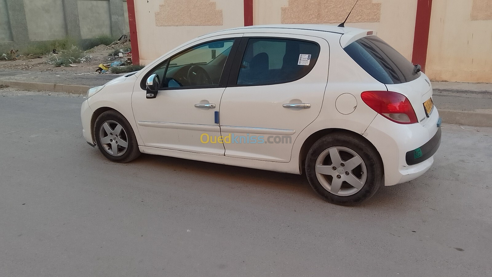 Peugeot 207 2011 