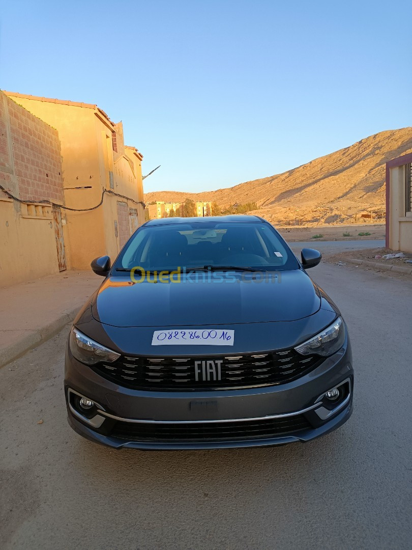 Fiat Tipo urbain 2024 