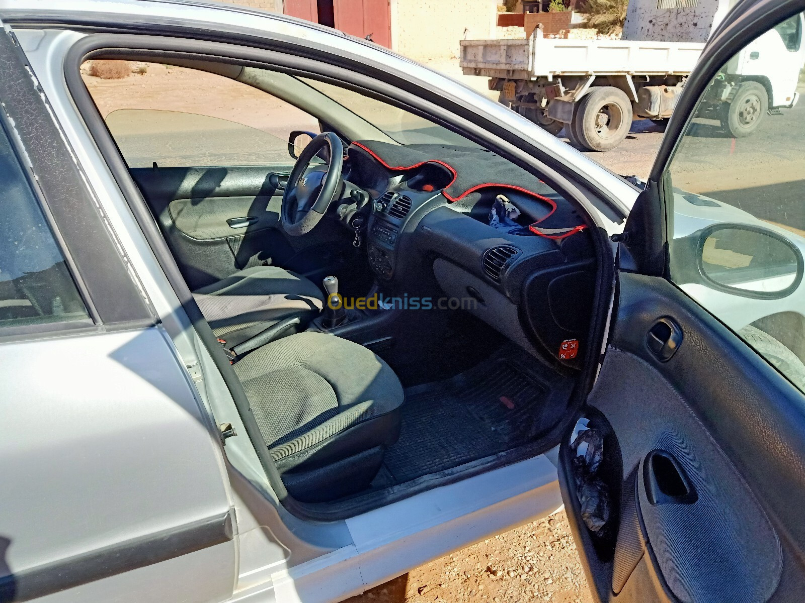 Peugeot 206 Sedan 2009 206 Sedan