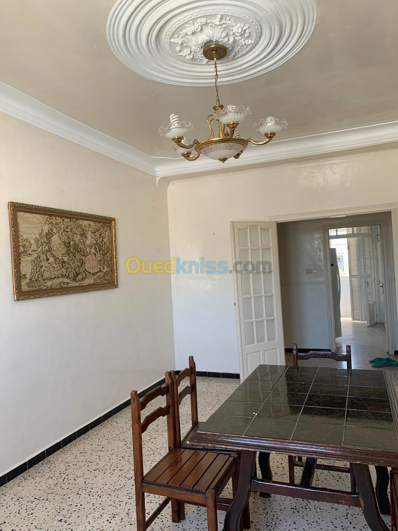 Location Appartement F4 Alger Bab ezzouar