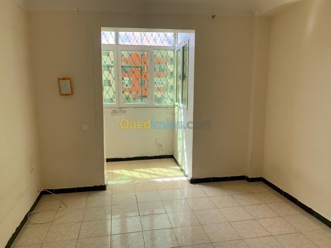 Location Appartement F3 Mostaganem Mostaganem