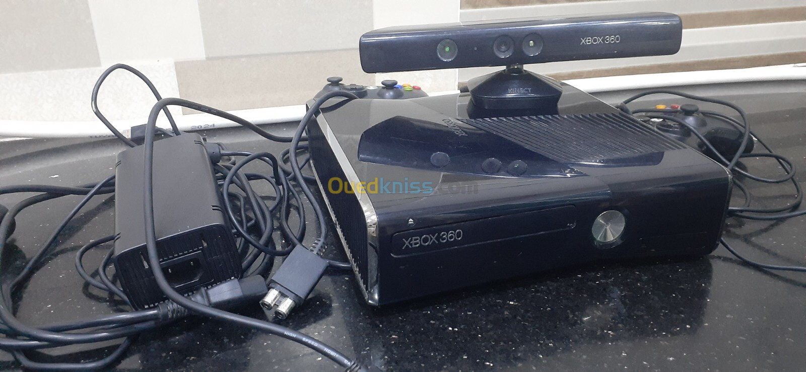 XBOX 360 + KINECT