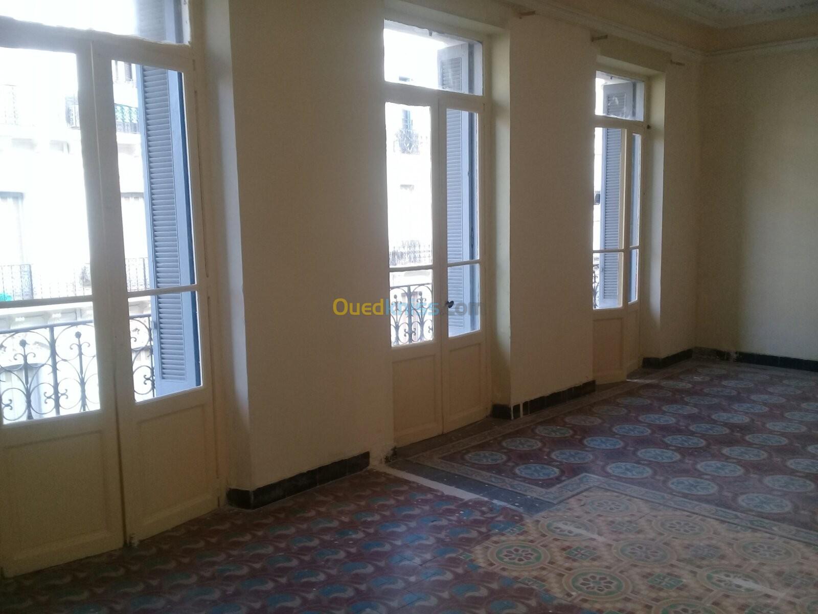 Vente Appartement F5 Alger Alger centre