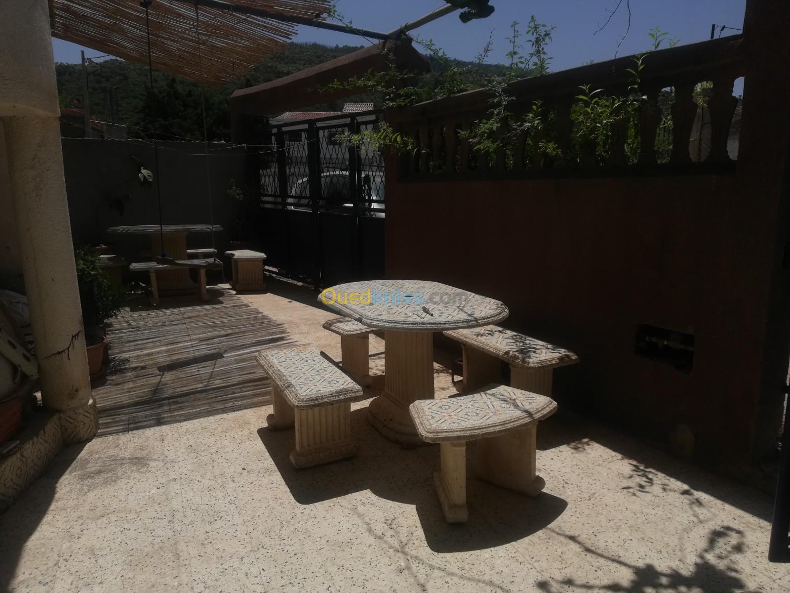 Location vacances Duplex F5 Tizi ouzou Azeffoun