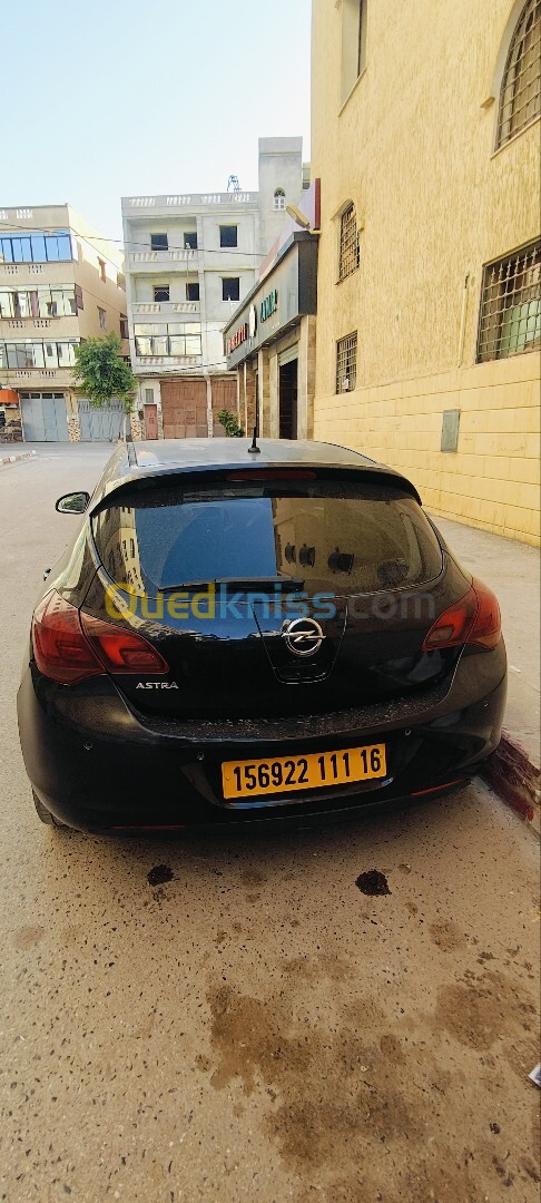 Opel Astra 2011 Astra