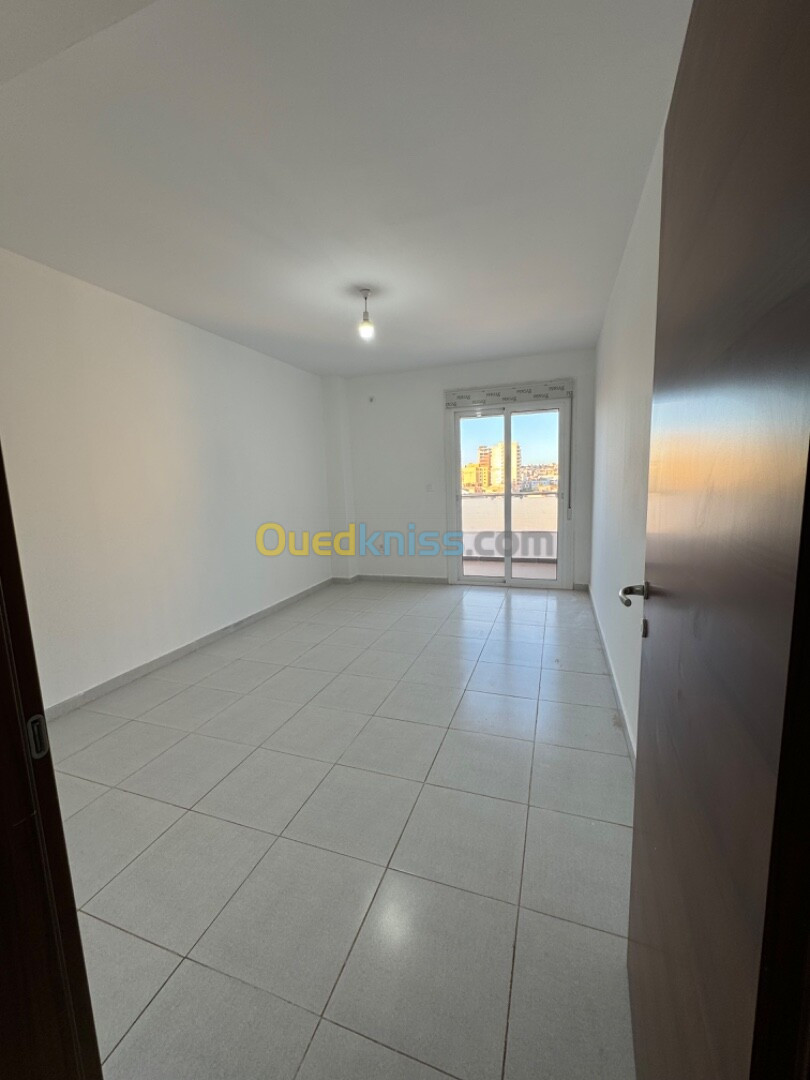 Vente Appartement F4 Oran Bir el djir