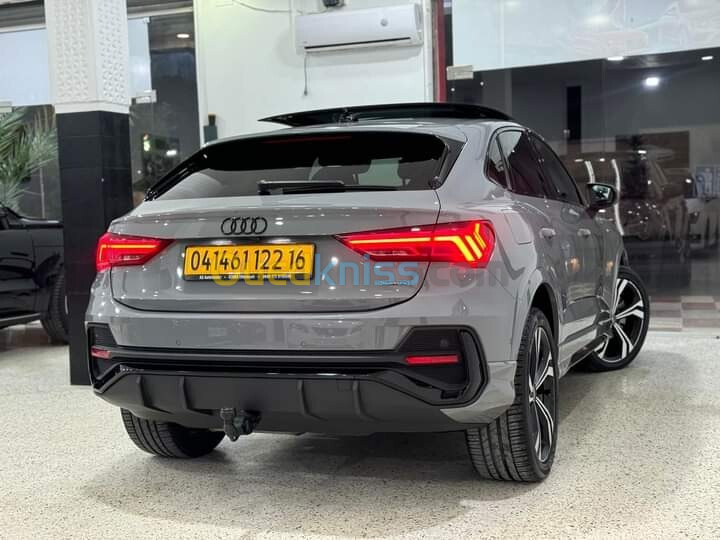 Audi Q3 2022 Q3