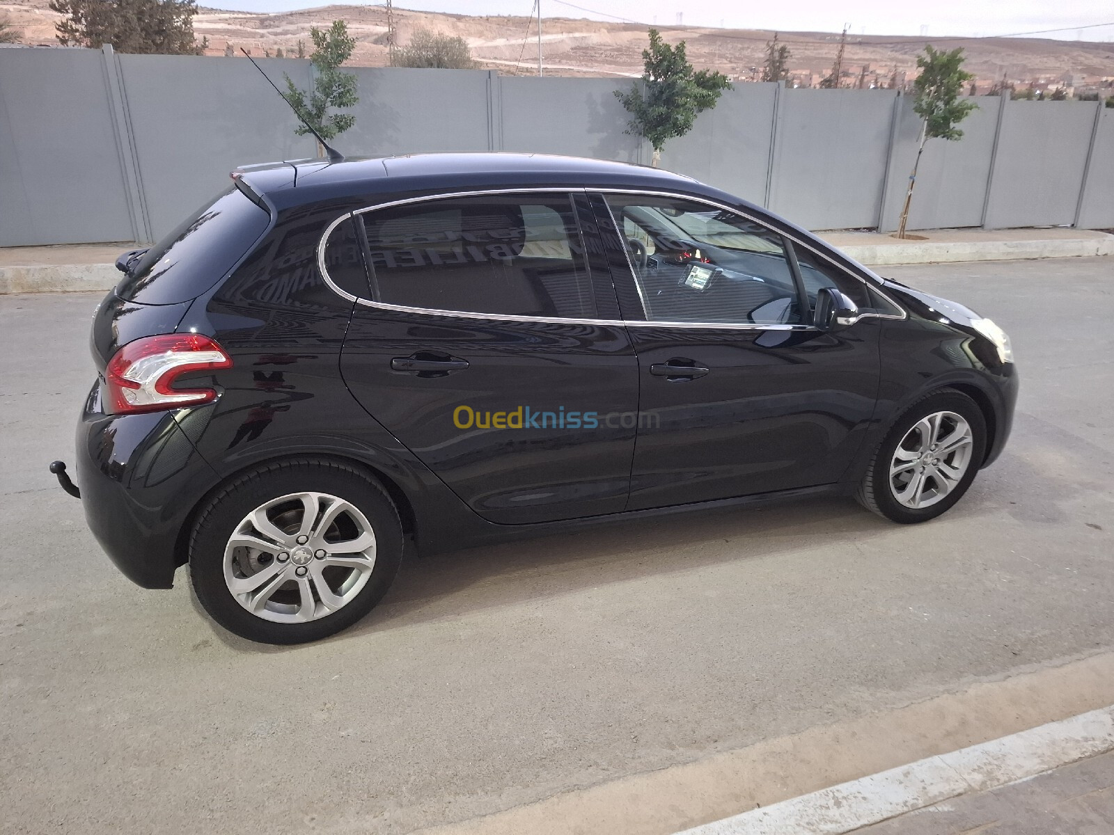 Peugeot 208 2014 Allure