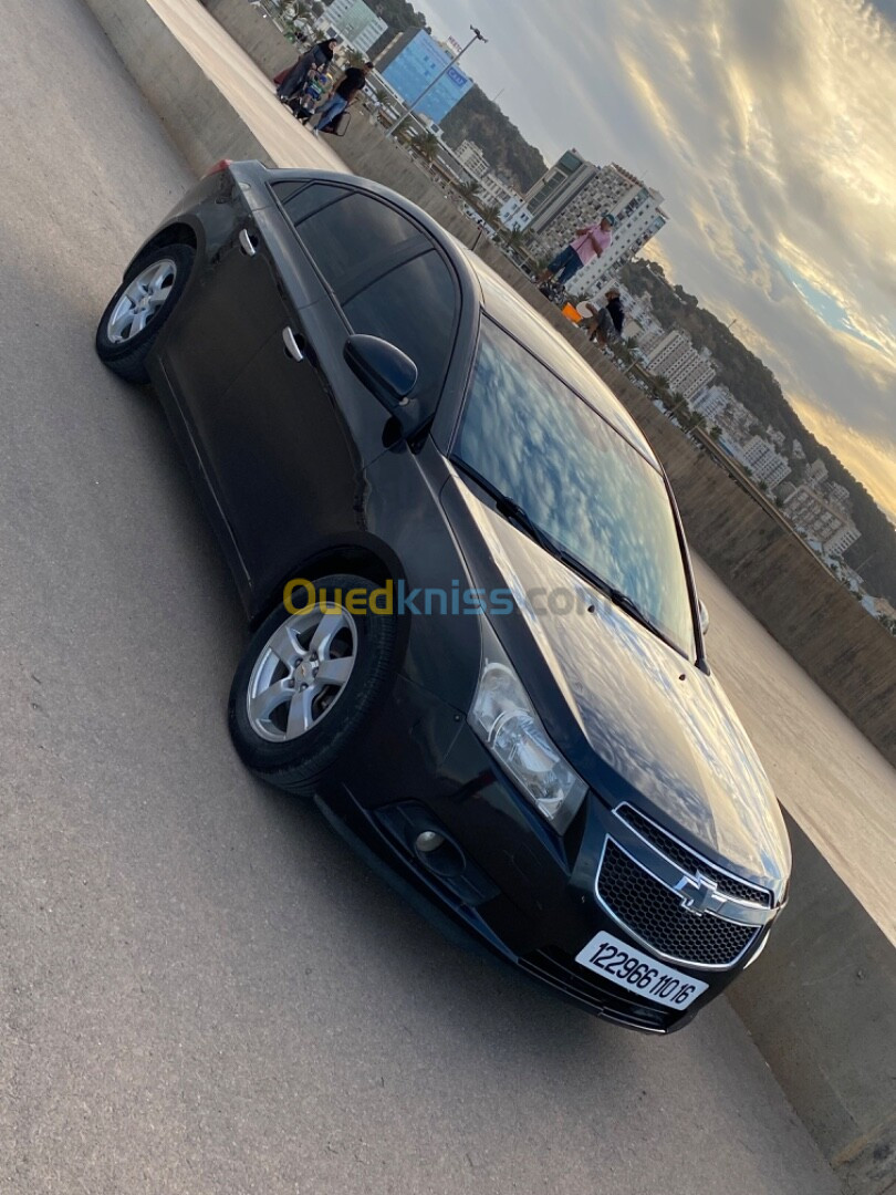 Chevrolet Cruze 2010 LT