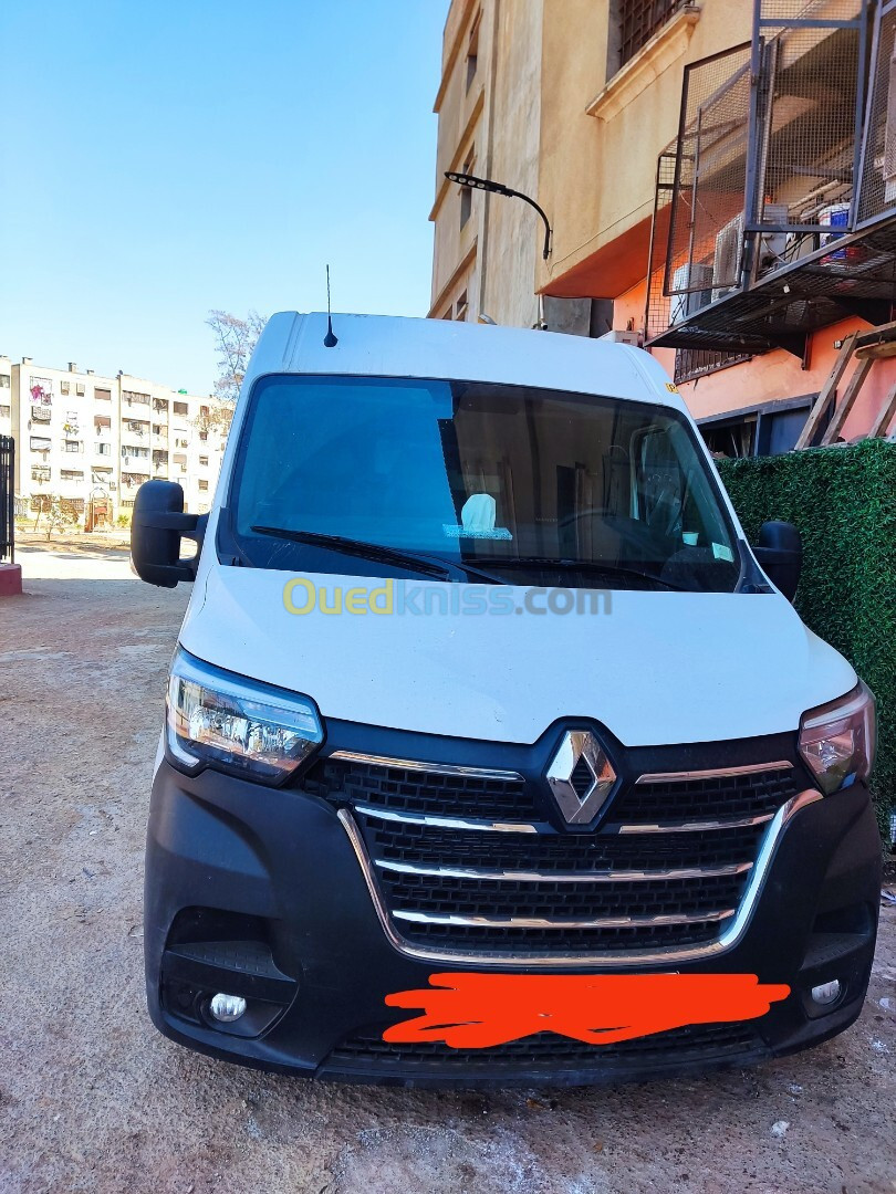 Renault Master 2023