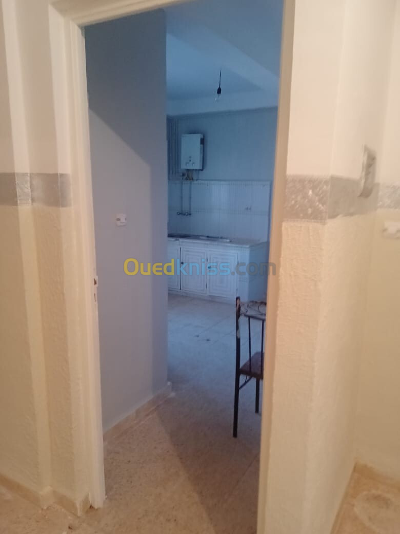 Location Appartement F3 Alger Saoula