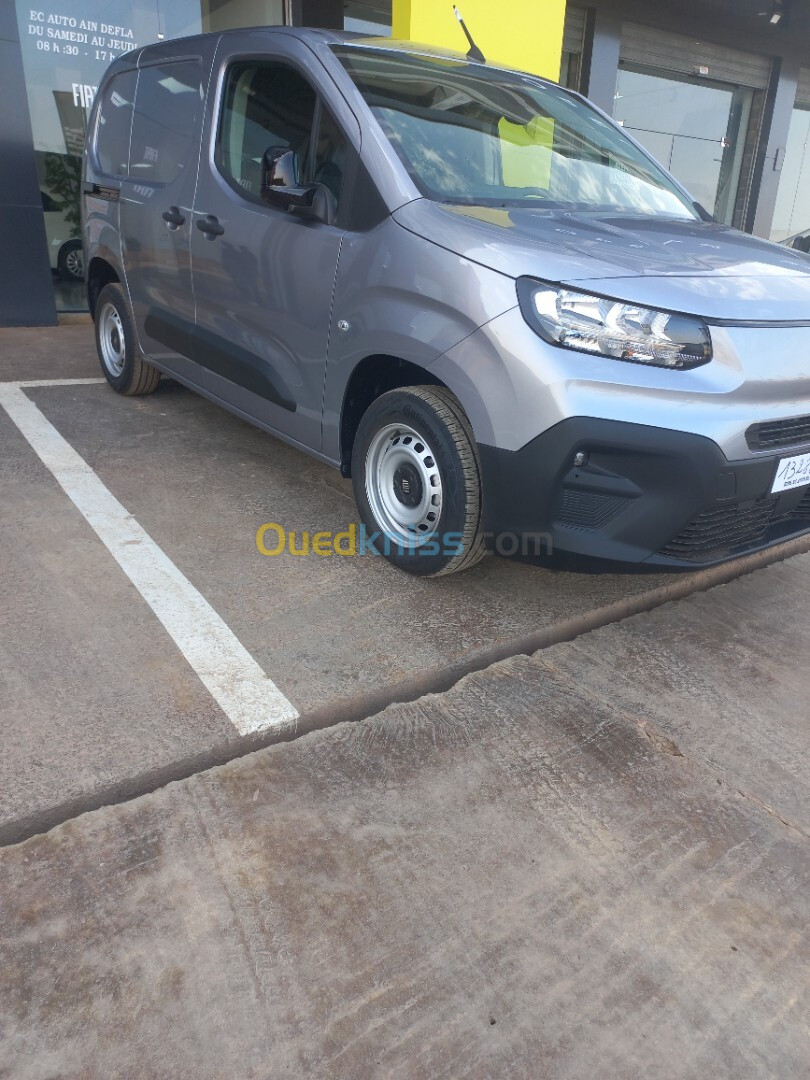 Fiat Doblo 2024 Dz