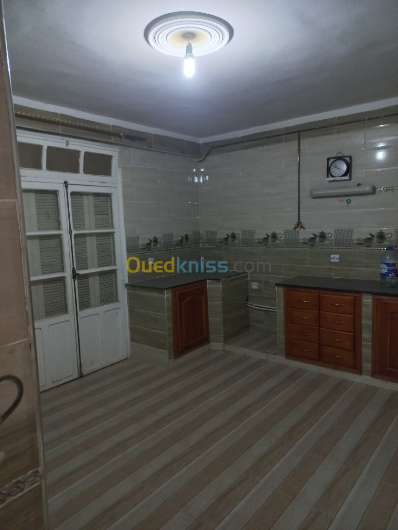 Location Appartement F4 Aïn Defla Khemis miliana