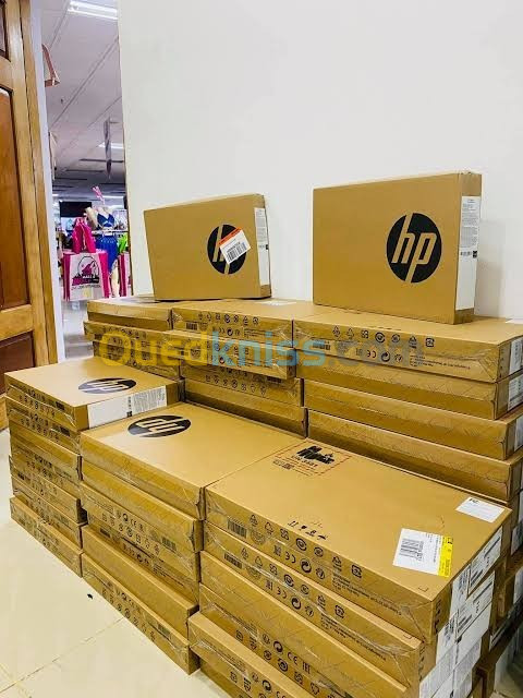 HP 14s-dq5031nf /CORE i5-12th GENE /RAM 8 GB DDR4 3200  /SSD 512GB /ECRAN 14 FHD