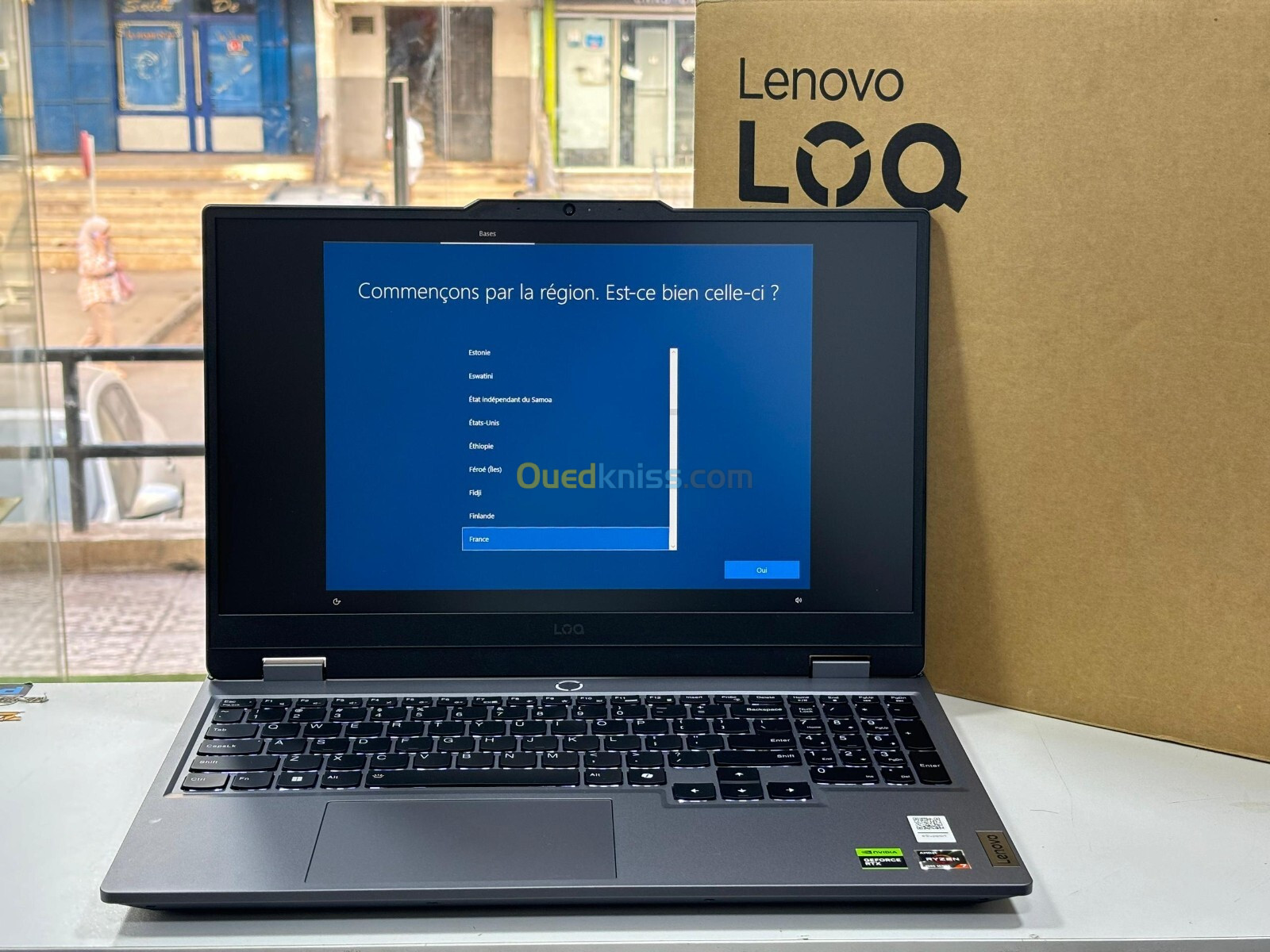 LENOVO LOQ 15 RYZEN 7 7435HS 24 GB 512 GB SSD RTX 4050 6GB NEUF JAMAIS UTILISÉ SOUS EMBALLAGE 