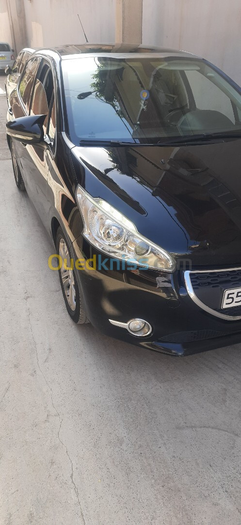 Peugeot 208 2013 Allure