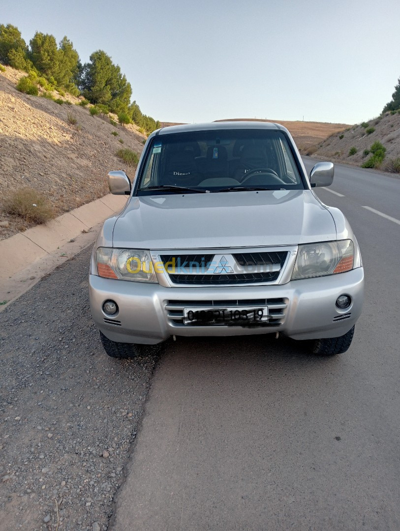 Mitsubishi Pajero Court 2003 Pajero Court