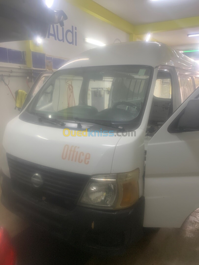 Nissan Urvan 2012 Fourgon