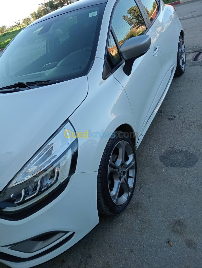 Renault Clio 4 2019 GT Line +