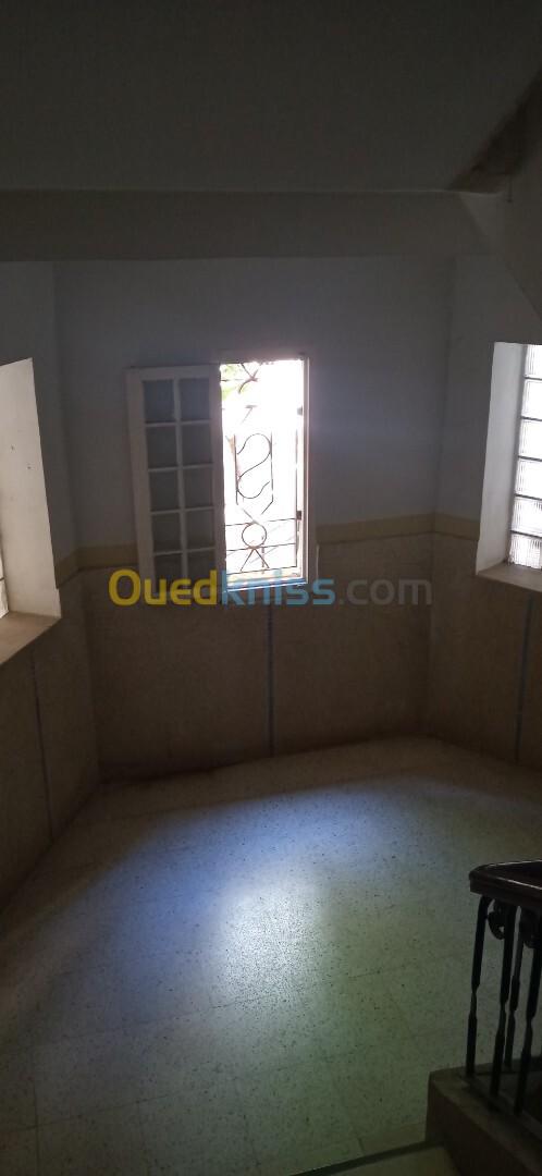 Location Appartement F5 Alger Bordj el kiffan