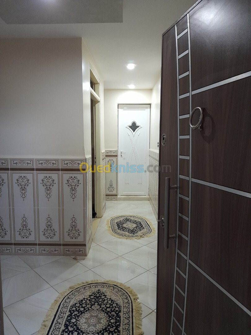 Location Appartement F2 Alger Draria