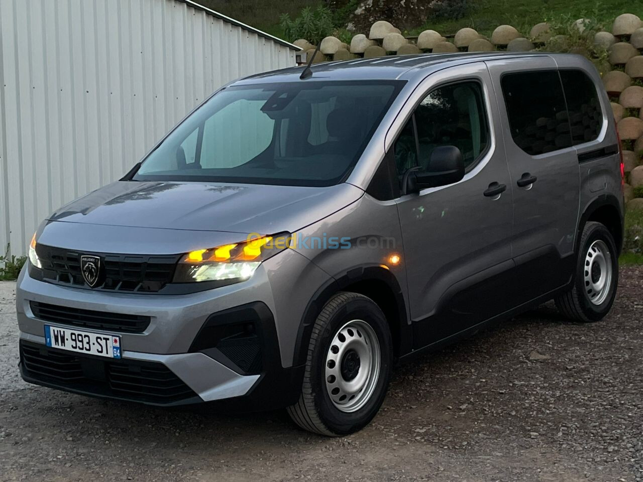 Peugeot Refter 2024 Active pack