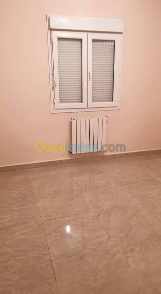 Location Appartement F4 Tipaza Bou ismail