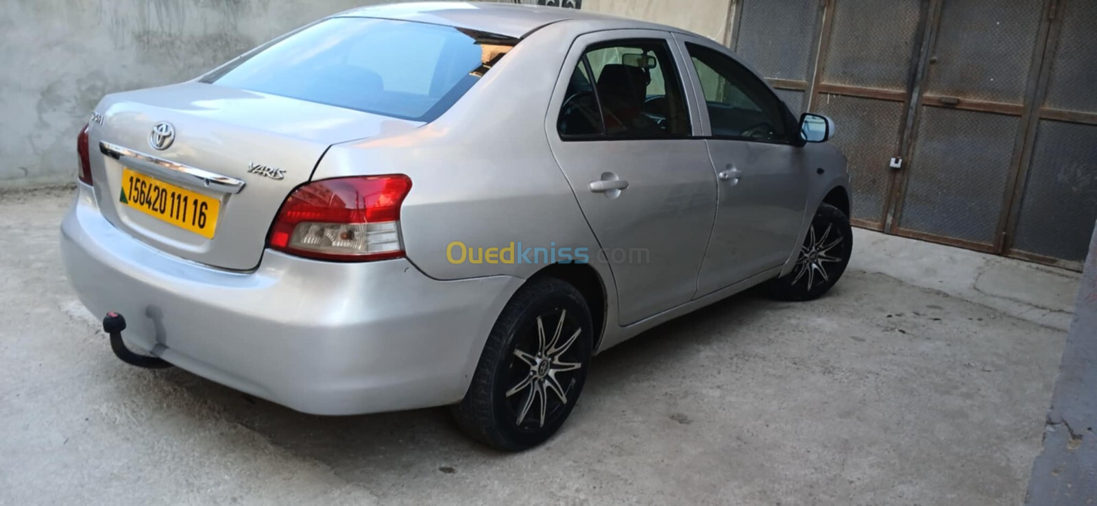 Toyota Yaris Sedan 2011 Yaris Sedan