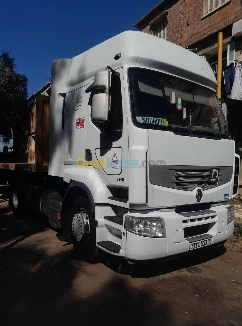 Renault Premium 2008