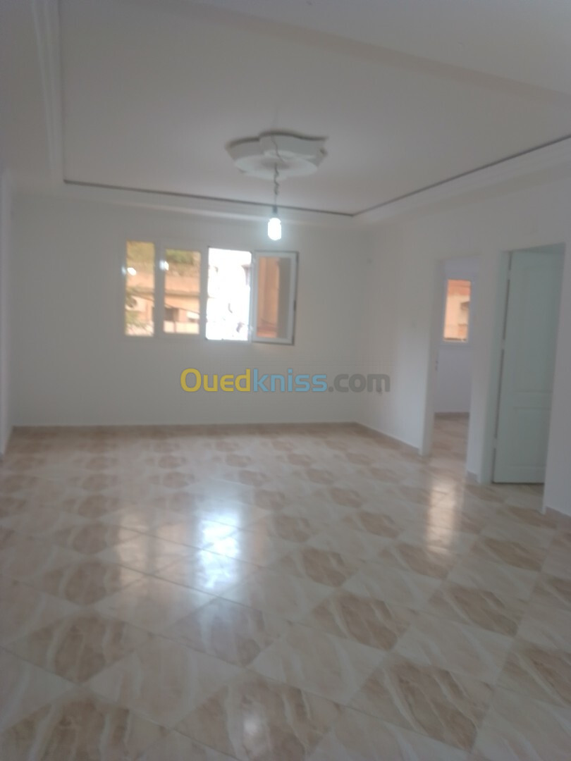 Location Niveau De Villa F4 Alger Kouba