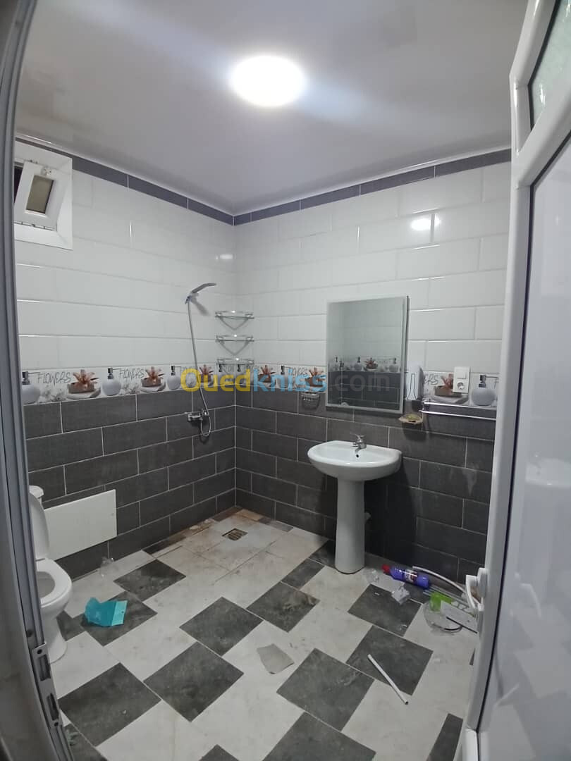 Location Niveau De Villa F2 Alger Douera