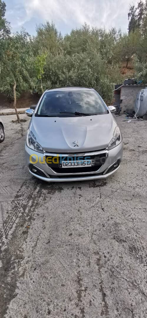 Peugeot 208 2015 208