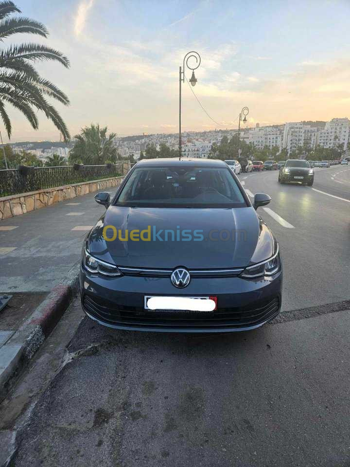 Volkswagen Golf8 tsi 2022 Active