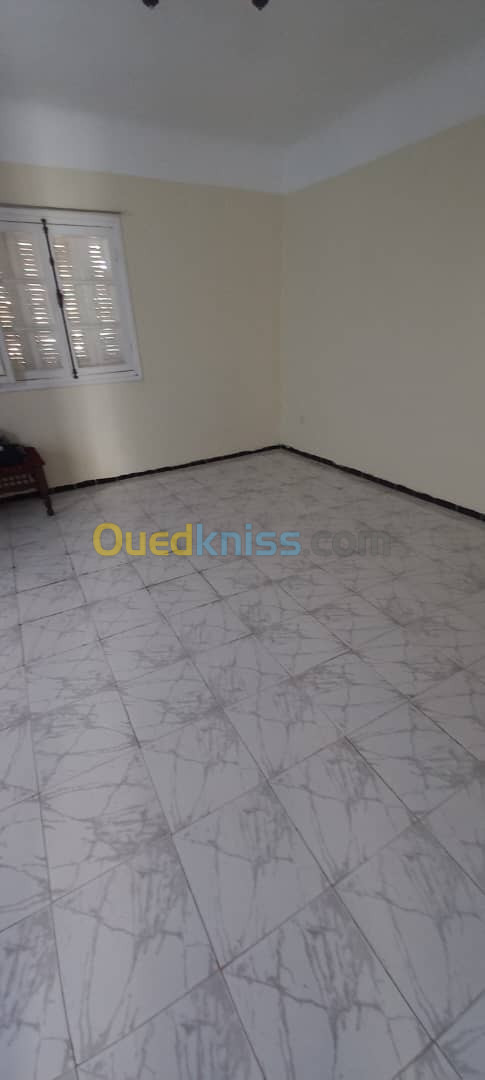 Vente Appartement F3 Oran Misseghine