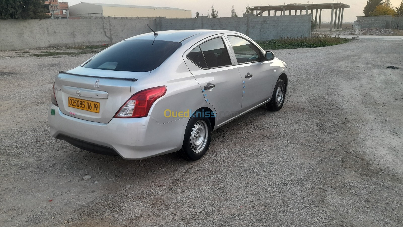 Nissan Sunny 2016 Visia