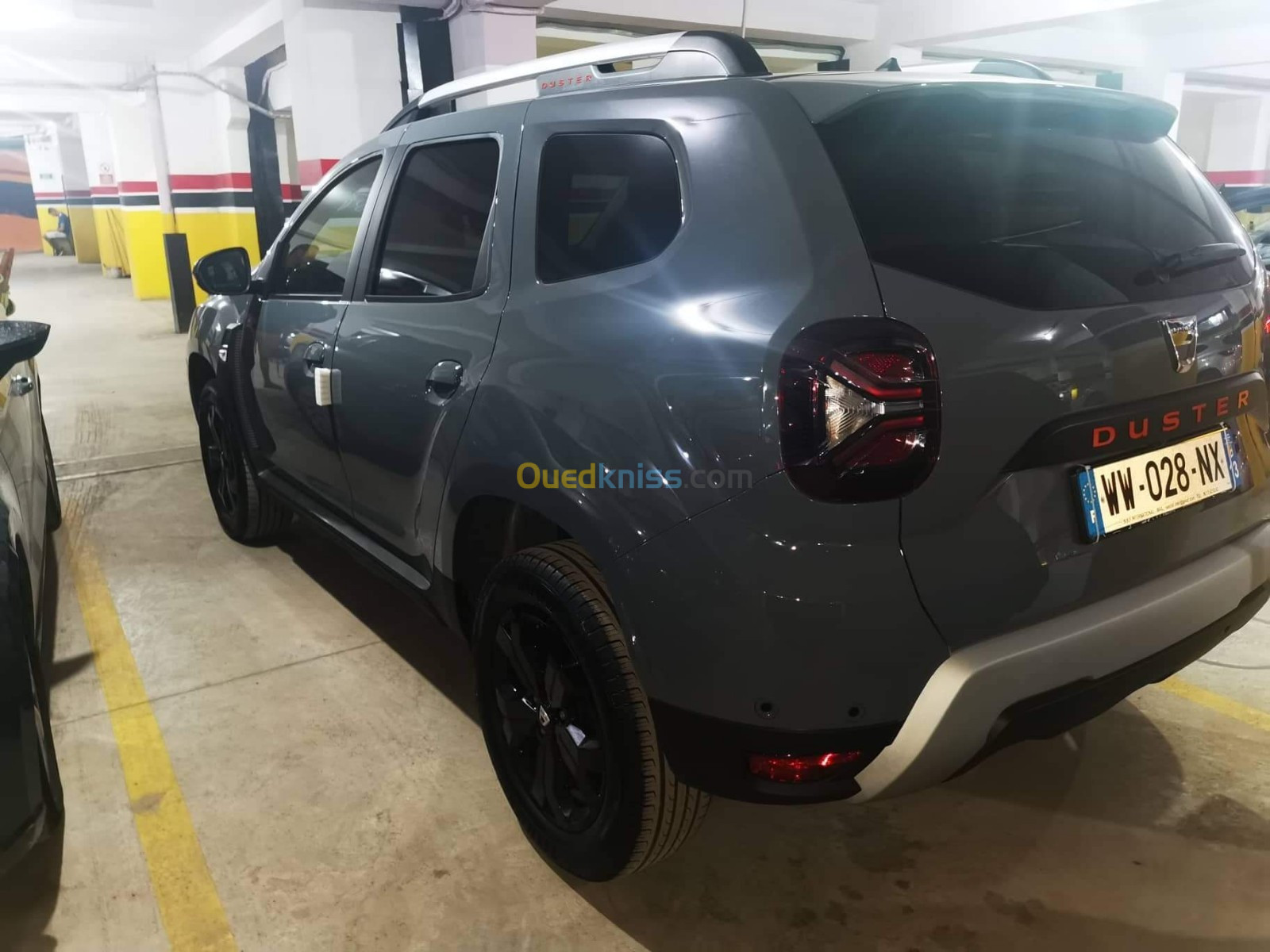 Dacia Duster 2022 Gris nardo extrême