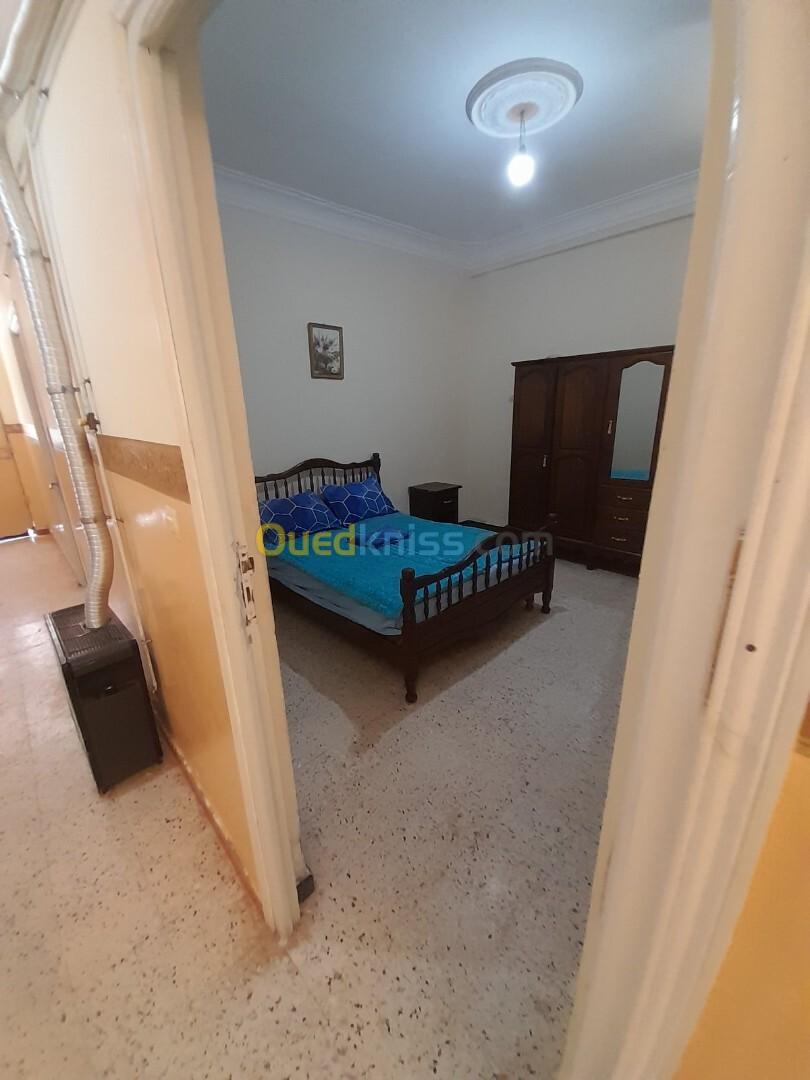 Location vacances Appartement F2 Mostaganem Mostaganem