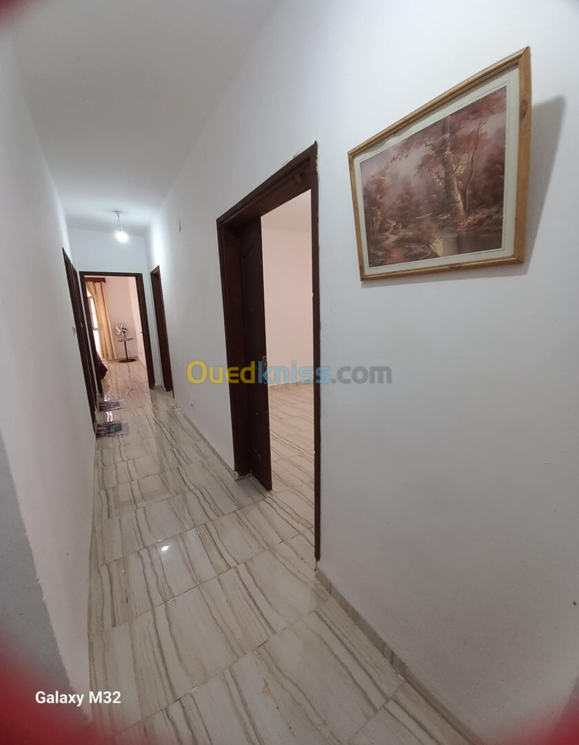 Location vacances Appartement F3 Mostaganem Mostaganem